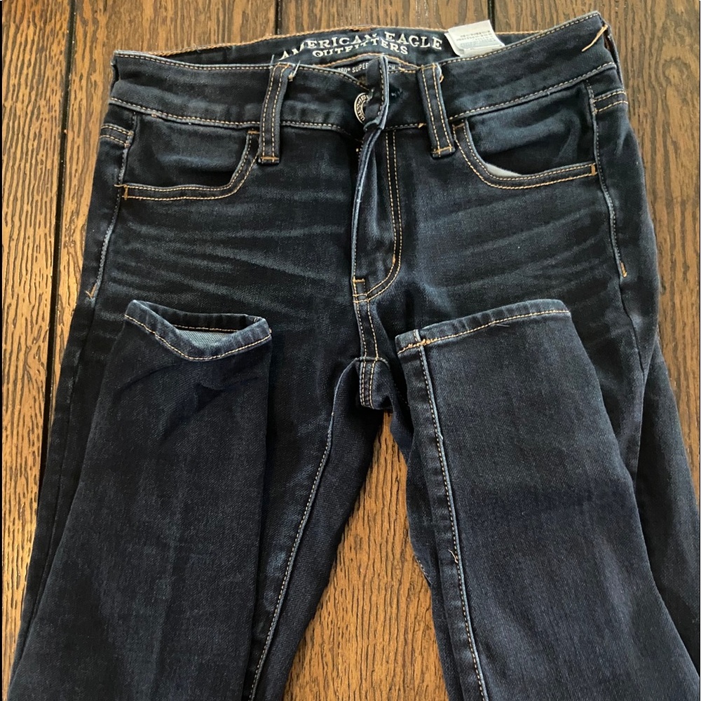 American eagle dark wash jeans! Short!